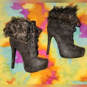 7.5 fuzzy high-heeled booties in brown